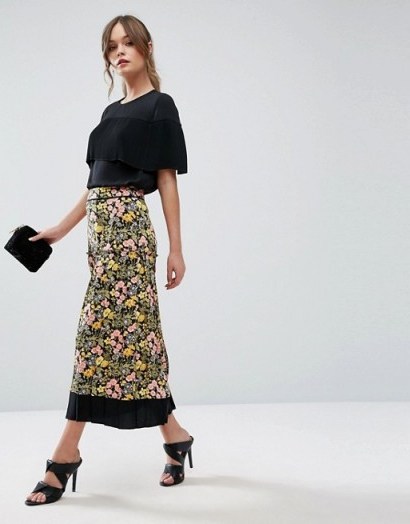 Warehouse Floral Print Contrast Maxi Skirt ~ long black flower printed skirts ~ feminine ~ elegant fashion - flipped