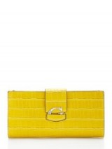 GUESS LEXXI CROC PRINT POCHETTE – small yellow clutch bags – crocodile print – glamorous animal prints – printed handbags