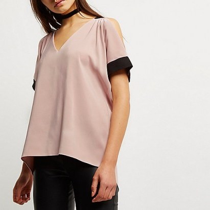 River Island pink contrast cold shoulder top ~ V-neck short sleeve tops ~ spring fashion - flipped
