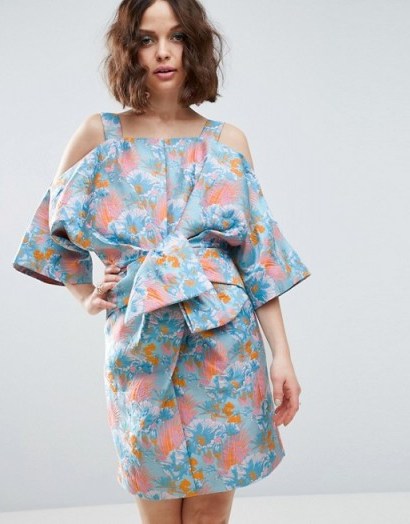 ASOS SALON Bow Front Kimono Mini Dress in Tropical Jacquard. Oriental style | cold shoulder dresses | statement bows | wide sleeve - flipped