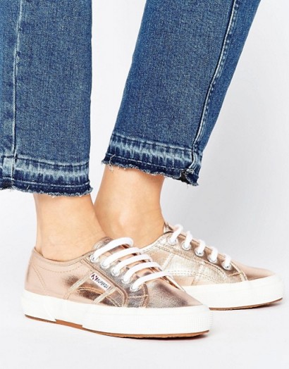 Superga 2750 Metallic Trainers Pink. Sneakers | sports luxe | casual flat shoes | flats