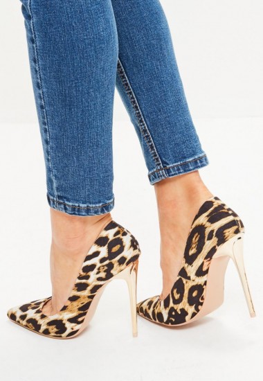 missguided gold leopard shimmer pointed court shoes ~ glamorous animal prints ~ high heeled courts ~ stiletto heels