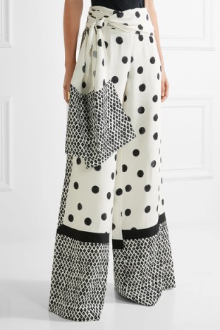 OSCAR DE LA RENTA Printed silk crepe de chine wide-leg pants. Chic designer trousers | luxe designer fashion
