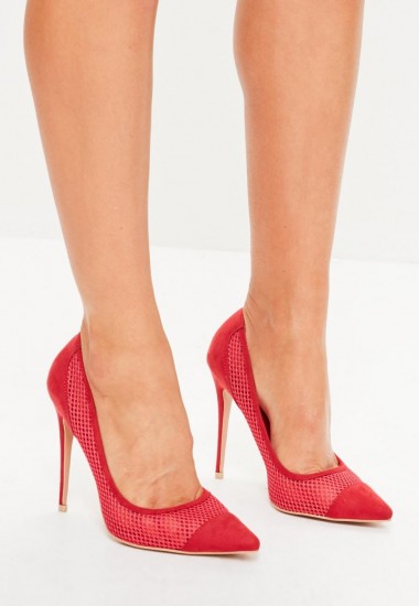 missguided red mesh pointed court shoes – stiletto heeled shoes – pointy toe courts – high heels