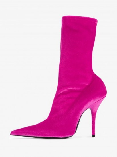 Kendall Jenner bubblegum pink Velvet Stiletto Knife Boots by Balenciaga, out at The Blind Dragon, 25 June 2017. Celebrity footwear | models off duty fashion | star style - flipped