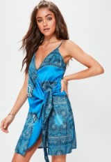 blue plunge wrap placement print dress | Missguided dresses