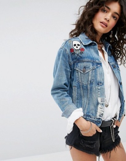 Denim & Supply by Ralph Lauren Denim Jacket with Embroidered Detail in Mid Wash. Casual blue jackets | weekend fashion - flipped
