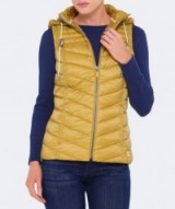 BARBOUR Lowmoore Quilted Gilet | gold tone gilets