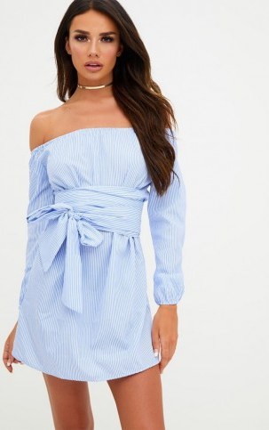 pretty little thing BLUE PINSTRIPE BARDOT TIE WAIST SHIFT DRESS – off the shoulder dresses – summer fashion - flipped