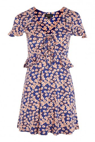 TOPSHOP Daisy Print Frill Tea Dress | floral summer dresses - flipped