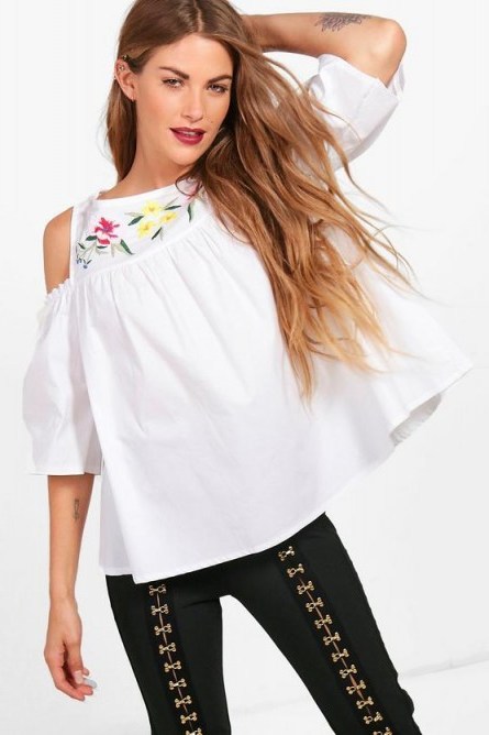 boohoo Grace Embroidered Cold Shoulder Woven Top - flipped
