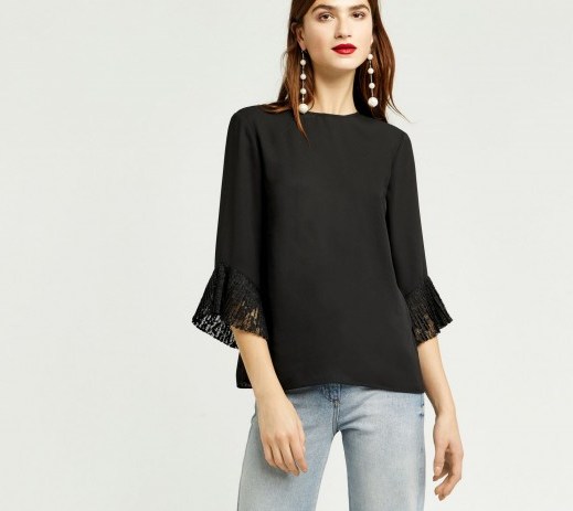 Warehouse LACE CUFF TOP - flipped
