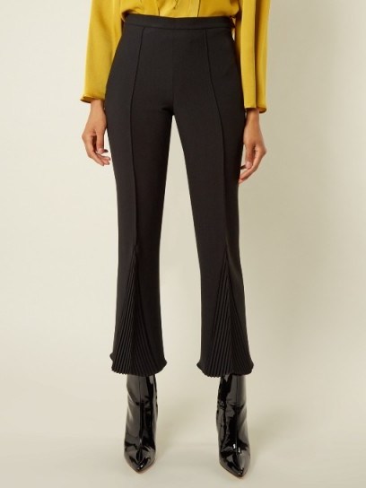 MARCO DE VINCENZO Pleated crepe cropped trousers - flipped