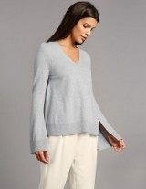 AUTOGRAPH Pure Cashmere Dipped Hem V-Neck Jumper / M&S knitwear / Marks and Spencer jumpers