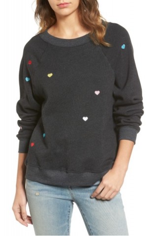 WILDFOX Sommers Sweater – Heart Embroidered Pullover