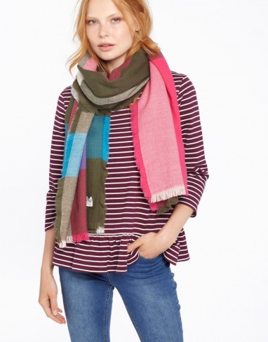JOULES BERKLEY SOFT HANDLE OBLONG SCARF GREEN CHECK / colourful scarves