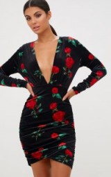 PRETTY LITTLE THING BLACK FLORAL PRINTED VELVET RUCHED BODYCON DRESS | plunge front party dresses