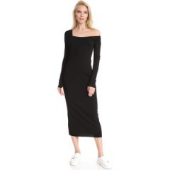 Chrissy Teigen black one shoulder dress worn in Venice, A.L.C. Brynn Dress, 5 August 2017. Celebrity dresses | fashion - flipped