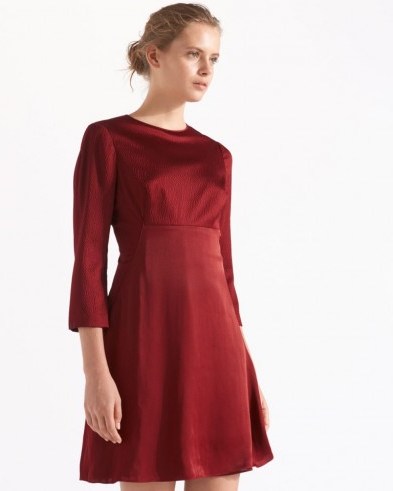 JIGSAW HAMMERED SILK IRIS DRESS / berry fit and flare dresses - flipped