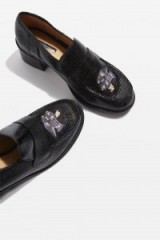 KRAYON Embroidered Loafers