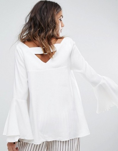 Moon River Back Ring Detail Woven Top | ivory V-neck fluted sleeved tops p