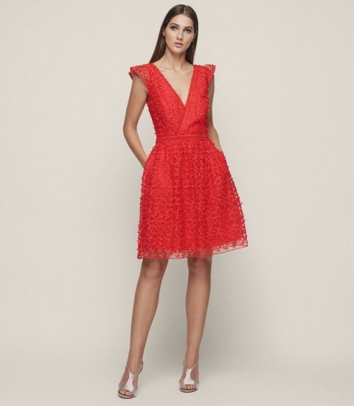 REISS ABRIANNA WRAP LACE FLORAL-DETAIL DRESS VERMILLION / red party dresses - flipped