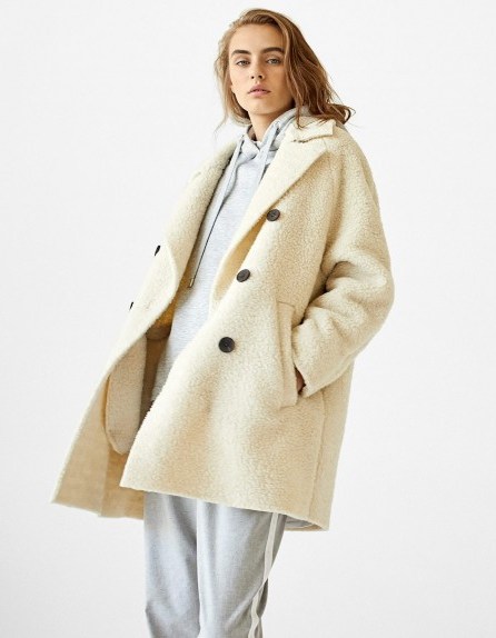 STRADIVARIUS Fleece coat | cream winter coats | neutrals - flipped