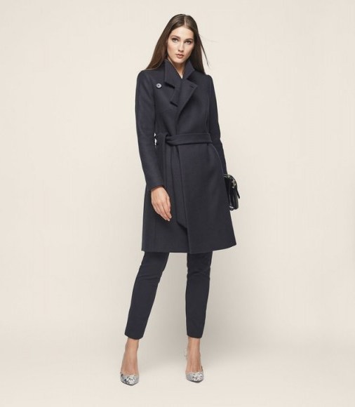 REISS HARRI BELTED TRENCH COAT MIDNIGHT / stylish coats - flipped