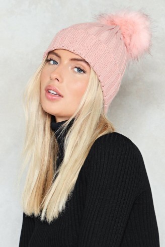 Nasty Gal Hot Headed Pom Pom Beanie – pink beanies – fluffy knitted winter hats