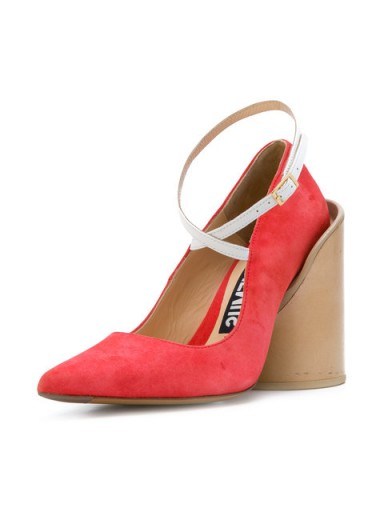 JACQUEMUS chunky heel pumps / red suede shoes - flipped