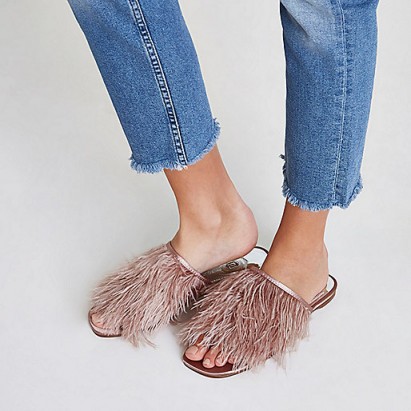 River Island Light pink feather slip on sandals – luxe style feathered flats