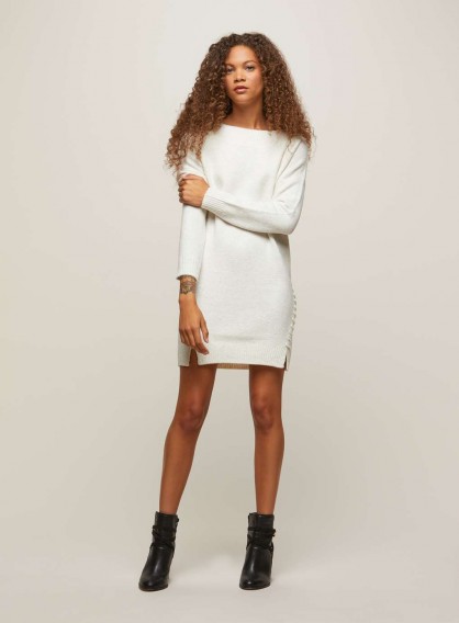 Miss Selfridge PETITE Ivory Jumper Dress | sweater dresses | on-trend fashion autumn/winter 2017-2018 | trending knitwear