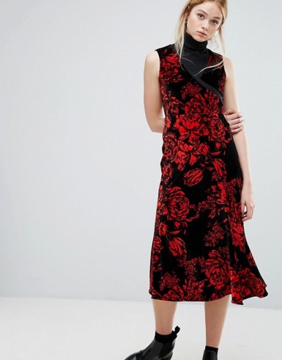 Sportmax Code Garza Velvet Midi Dress / red floral dresses
