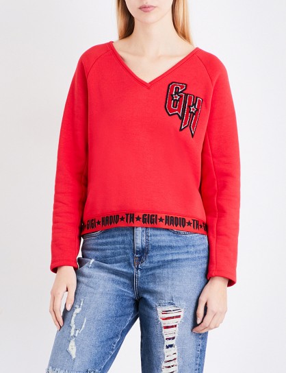 TOMMY HILFIGER Tommy Hilfiger x Gigi Hadid logo-embroidered jersey sweatshirt | red V-neck sweatshirts