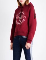 TOMMY HILFIGER Tommy Hilfiger x Gigi Hadid logo-print cotton-blend hoody ~ wine-red open sleeve hoodies ~ cut out hoodie