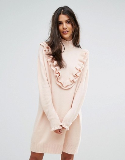 Vero Moda Jumper Dress With Ruffle Detail – blush pink knitted dresses – ruffled knitwear