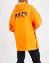 VETEMENTS P.E.T.S cotton-jersey hoody / orange slogan goodies
