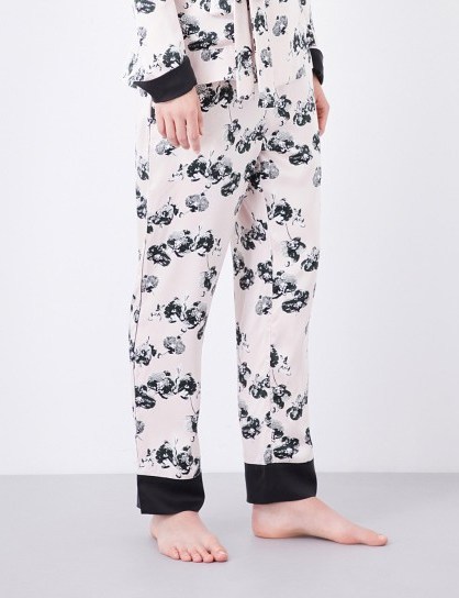 YOLKE Orchid-print silk-satin trousers / nightwear - flipped