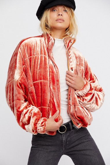 FREE PEOPLE Cropped Velvet Puffer Orange / luxe style bomber jackets