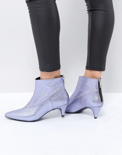 Gestuz Purple Metallic Boot ~ shiny ankle boots