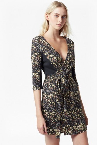 FRENCH CONNECTION HALLIE PRINT JERSEY WRAP DRESS ~ floral dresses - flipped