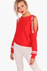 boohoo Jane Cold Shoulder Slogan T-Shirt – red long sleeved tops