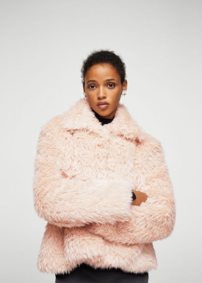MANGO Lapels faux fur coat SOLAP – fluffy light pink winter coats