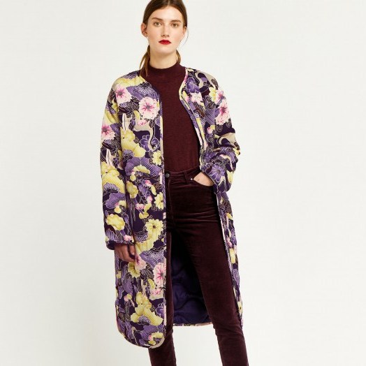 WAREHOUSE ORCHID PRINT REVERSIBLE COAT / floral quilted collarless coats - flipped