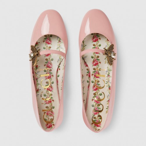 GUCCI Pink patent leather ballet flat with bee | embellished flats