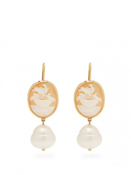 BRIGID BLANCO Pearl, shell & yellow-gold cameo drop earrings - flipped