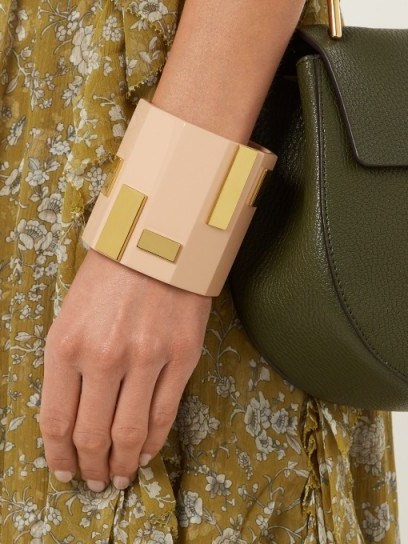 OBJET SINGULIER Plaque-embellished cuff ~ pink lacquer and gold tone statement cuffs ~ contemporary jewellery - flipped