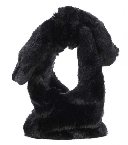 SIMONE ROCHA Faux-fur bucket bag / black fluffy bags - flipped