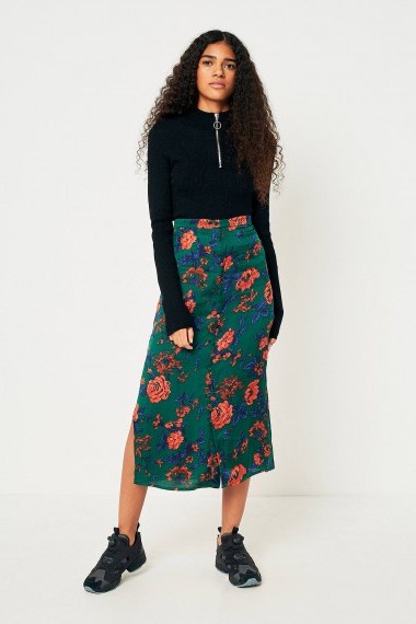 UO Green Floral Button-Down Midi Skirt / Urban Outfitters skirts - flipped
