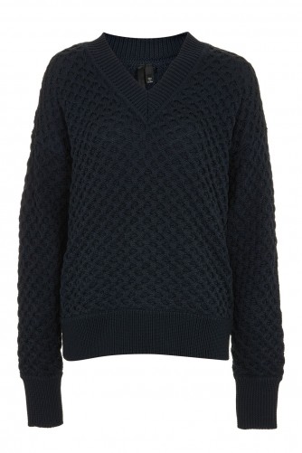 TOPSHOP Bubble V-Neck Jumper – chunky navy blue jumpers